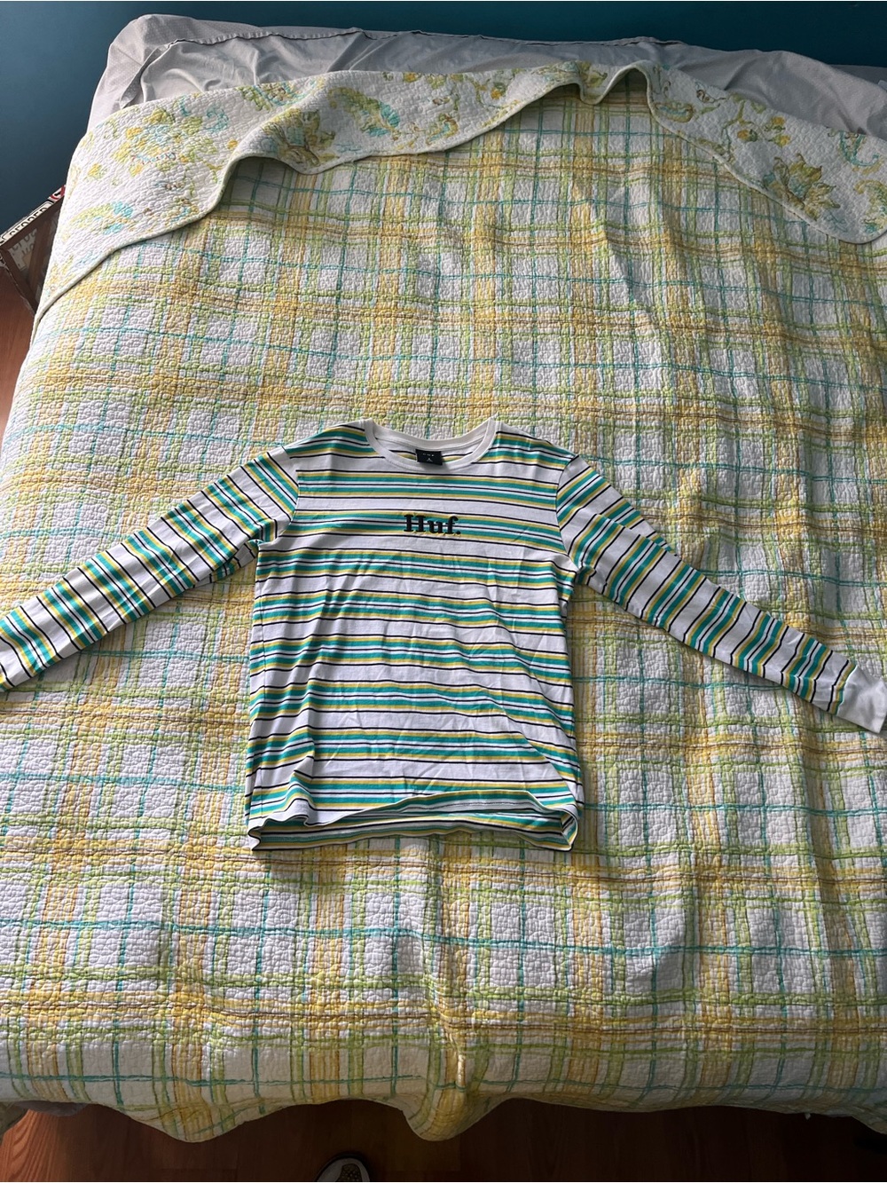 HUF Striped Long Sleeve Tee in White, Green, Yellow & Blue Men’s Small